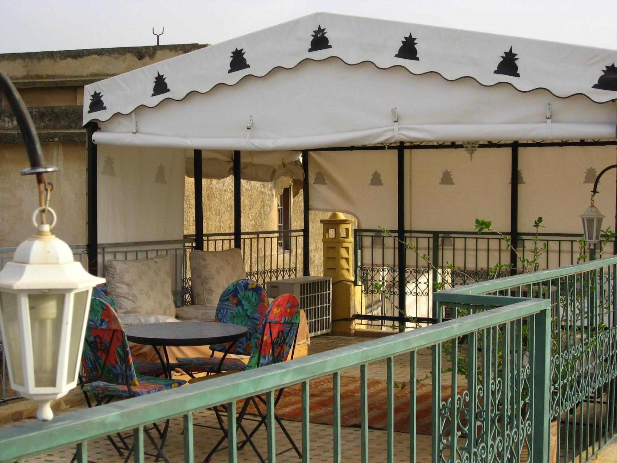 Riad Dar Cordoba Fes Luaran gambar